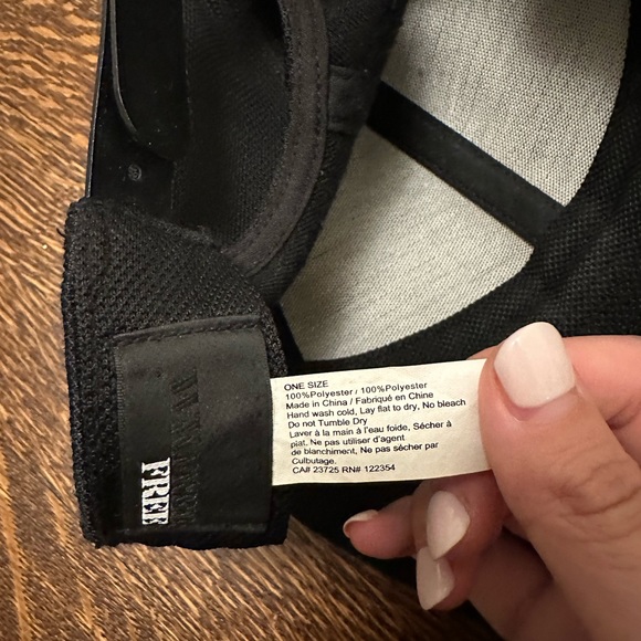 Wilfred Free black baseball cap - Picture 3 of 5